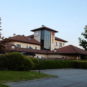 **** Hotel Elysium Raya Italië